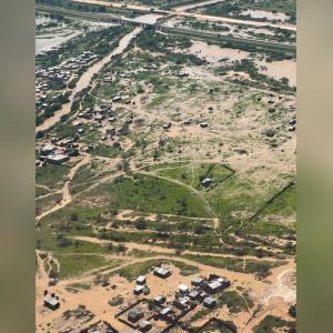 Las autoridades no bajan la guardia por la crisis humanitaria y climática que se vive en La Alta Guajira, tras el paso de la tormenta Julia, el pasado fin de semana.