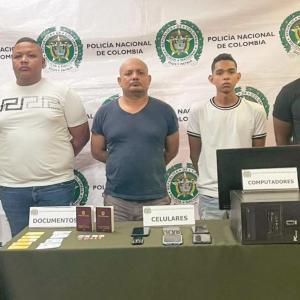 Esta es la imagen de los cinco detenidos por las autoridades. 