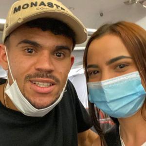 Personas reconocieron al jugador en el vuelo que aterrizaba en 'curramba'