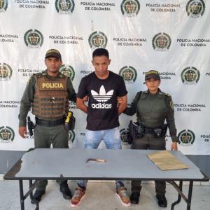 El atacante fue puesto a disposición de la autoridad competente. 