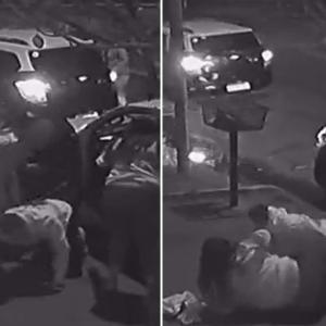 El asalto fue registrado por las cámaras de una cámara de seguridad.