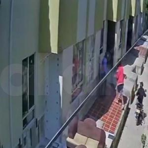 El más reciente hecho de la dupla delictiva quedó registrado en video