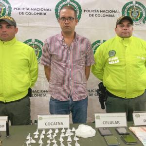 Capturado con agentes. 