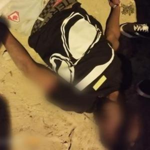 El sujeto quedó tendido sin vida sobre una carretera