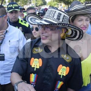 El presidente Gustavo Petro y la primera dama Verónica Alcocer