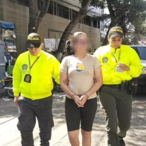 La mujer detenida quedó a disposición de la autoridad competente