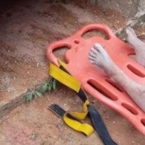 La mujer fue rescatada por el vigilante del lugar y otro sujeto.