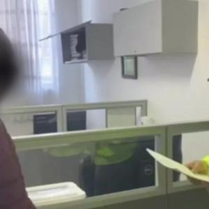 Momento de la captura del agente. 