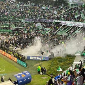 La barra Los del sur en el Atanasio Girardot 