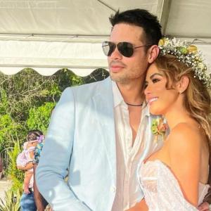 Elianis Garrido y su esposo el día de su boda, celebrada en julio del año pasado