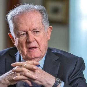 Luis Carlos Sarmiento en una entrevista.