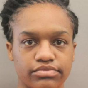 La mujer terminó confesando la forma en que asesinó a la menor.