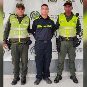 Capturado con agentes. 