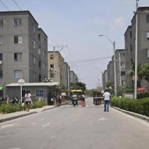 Una de las calles del conjunto Caribe Verde, en el que tuvo lugar el siniestro que es investigado por las autoridades