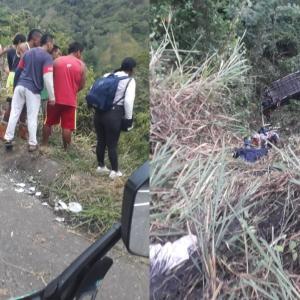 imágenes del accidente de tránsito del bus que se cayó al abismo