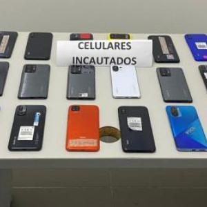 Los teléfonos incautados por las autoridades