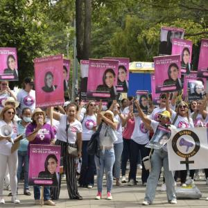 Plantón realizado en la tarde de este martes 15 de agosto en la sede de la Fiscalía.
