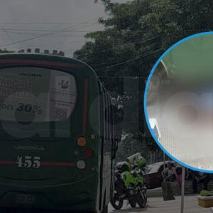 El bus que provocó el accidente y el hombre muerto, con su imagen protegida para no herir susceptibilidades