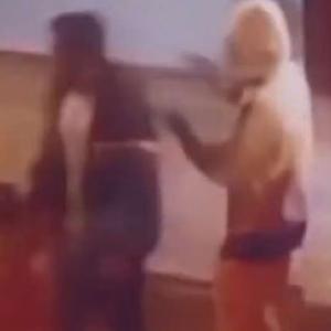 El hecho quedó registrado en video. La víctima fue atacada por un sicario mientras se encontraba en compañía de su hija de tres años,