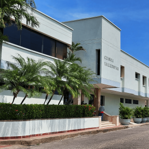 Centro médico al que fue conducida la pequeña tras la inmersión