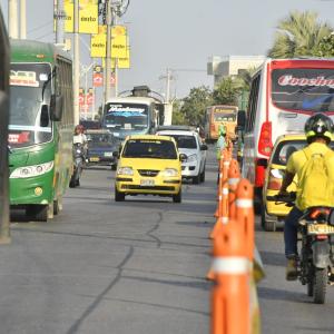 Imagen de contexto de los vehículos circulando sobre la vía 40