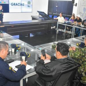 Imagen de contexto de un comité de seguridad