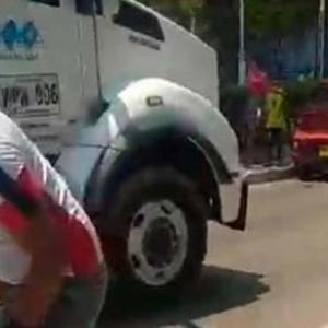 El camión involucrado en el siniestro