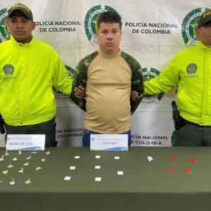 Autoridades lograron la incautación de 15 dosis de bazuco, ocho de cocaína y 29 pastillas de Rivotril.
