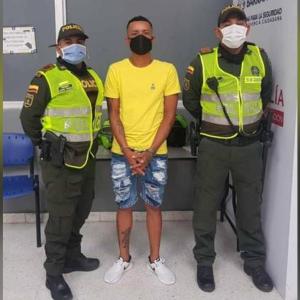 Alias Guacamayo tras ser capturado por unidades de la Policía