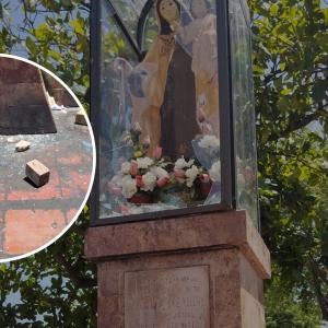 Con estas piedras asaltaron la estatua de la Virgen del Carmen