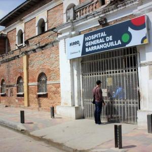 Fachada del Hospital General de Barranquilla, donde murió el hombre