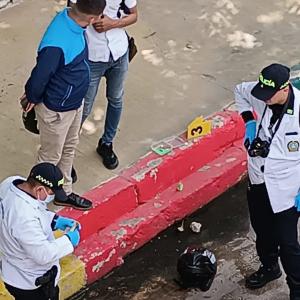 El otro supuesto asaltante quedó en calidad de detenido.