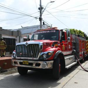 Camión de bomberos que atendieron el incendio en Nueva Granada.