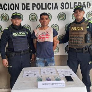 Detenido con panfletos extorsivos en Soledad.
