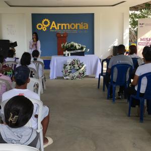 Acto por la entrega de Jimis Narváez en Chalán.