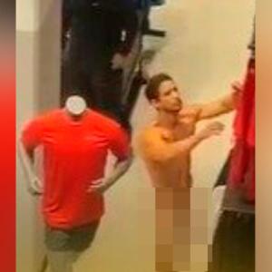 Hombre que salió desnudo y estuvo en el Mall Plaza.