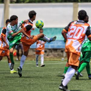 Partido en Golea Atlántico.