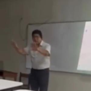 Profesor que desató polémica en Universidad.