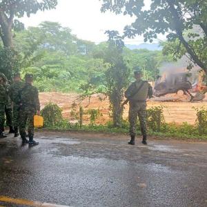 Autoridades en el Cesar tras quema del ELN a maquinaria pesada.