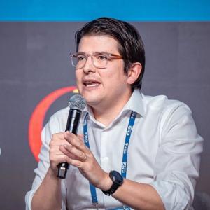 Miguel Uribe Turbay en un evento.