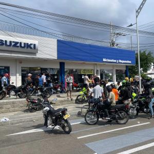 Tienda de motos donde ocurrió el hecho.