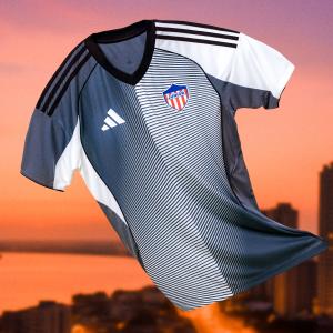 Nueva camiseta de visitante 2025/26