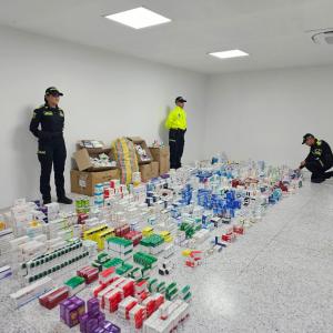 Más de 58 mil medicamentos sin registro sanitario.