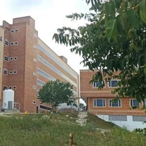 La víctima fue trasladada a la clínica San Rafael de Sabanalarga, donde posteriormente murió.