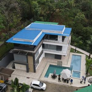 Mansión avaluada en 2.500 millones de pesos, en el corregimiento de Golondrinas, zona rural de Cali