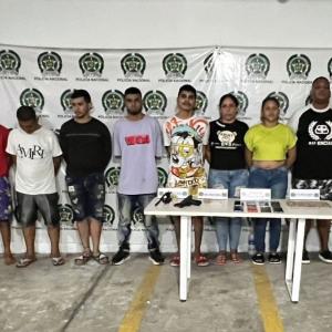 Fotografía de reseña de los Costeños capturados en la redada del Gaula.