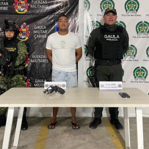 La policía nacional en articulación con el Gaula Militar, capturan en flagrancia a miembro de 'Los Costeños'