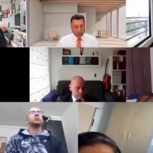 Aspecto de la audiencia de imputación de cargos contra Juan Carlos Suárez Ortiz mientras la delegada de la Fiscalía leía la decisión del ente investigador.