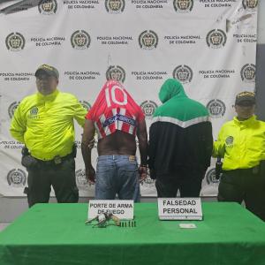 Los dos capturados presentaban antecedentes por hurto