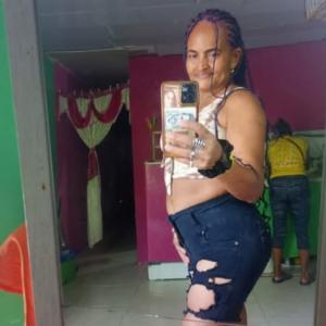 Gladys María Reyes Mendoza, comerciante de 50 años asesinada a bala en su vivienda.